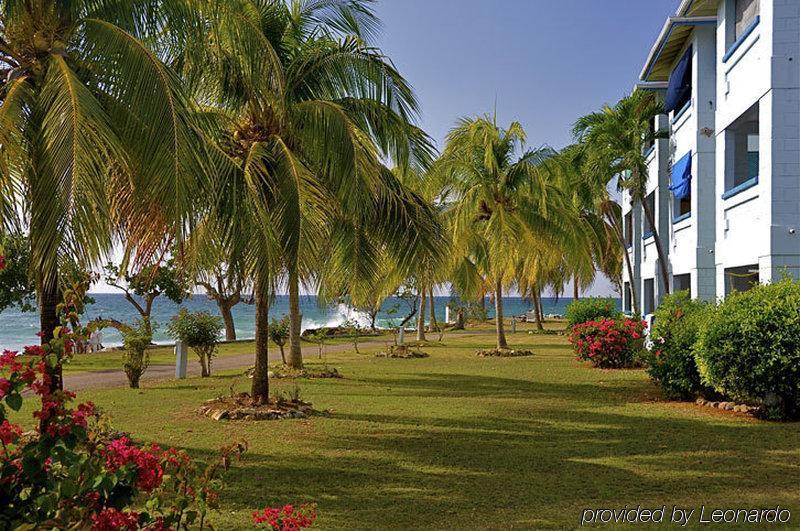 Carib Beach Apartments Negril Dış mekan fotoğraf
